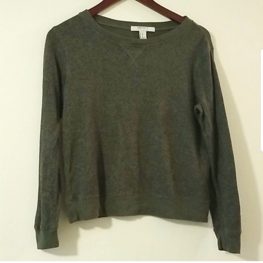 Forever 21 olive sweatshirt